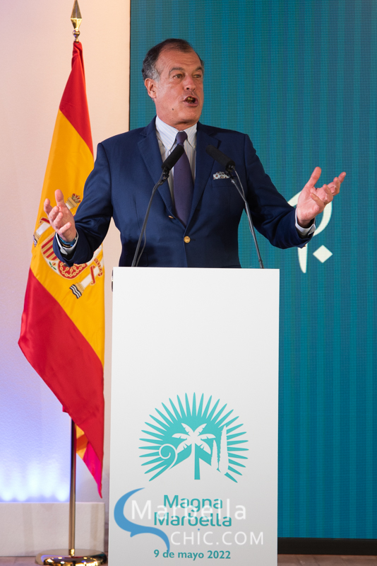 Henri Giscard d'Estaing, presidente del Club Med