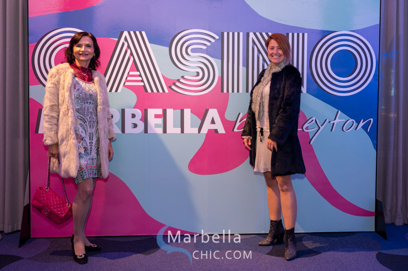 Casino Marbella se llena de energía con el arte de Curro Leyton